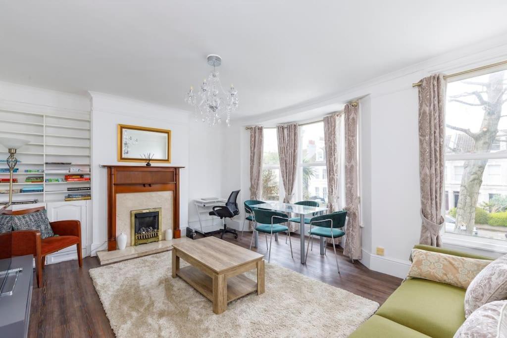 Charming 2 Bedroom Flat In Central Hove With Free Parking Zewnętrze zdjęcie